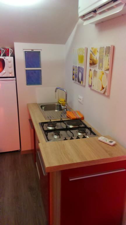 Orange Cube Apartment Ριέκα Εξωτερικό φωτογραφία