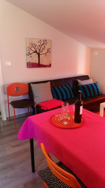 Orange Cube Apartment Ριέκα Δωμάτιο φωτογραφία